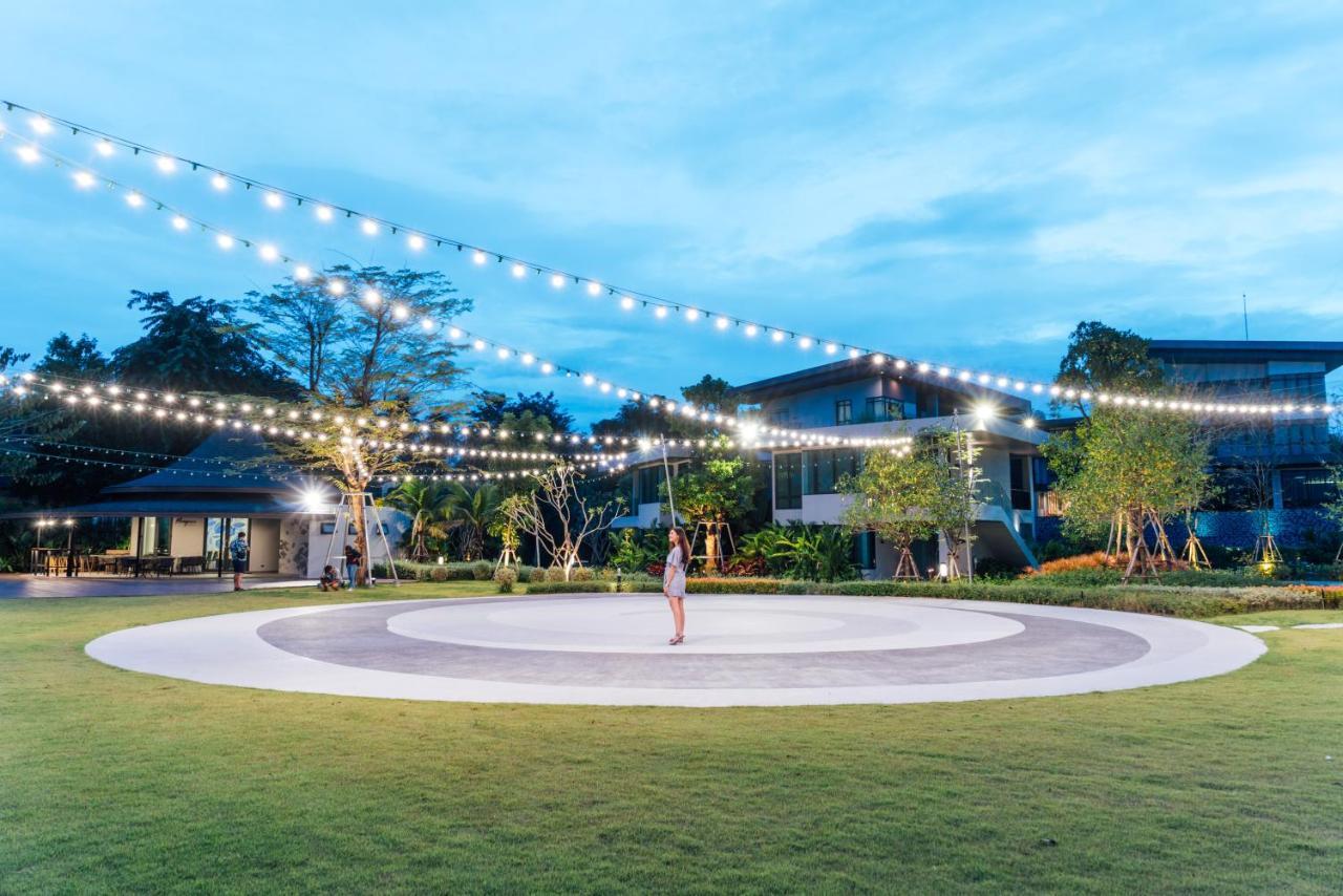 Na Tree Tara Riverside Resort Amphawa Damnoensaduak Eksteriør billede