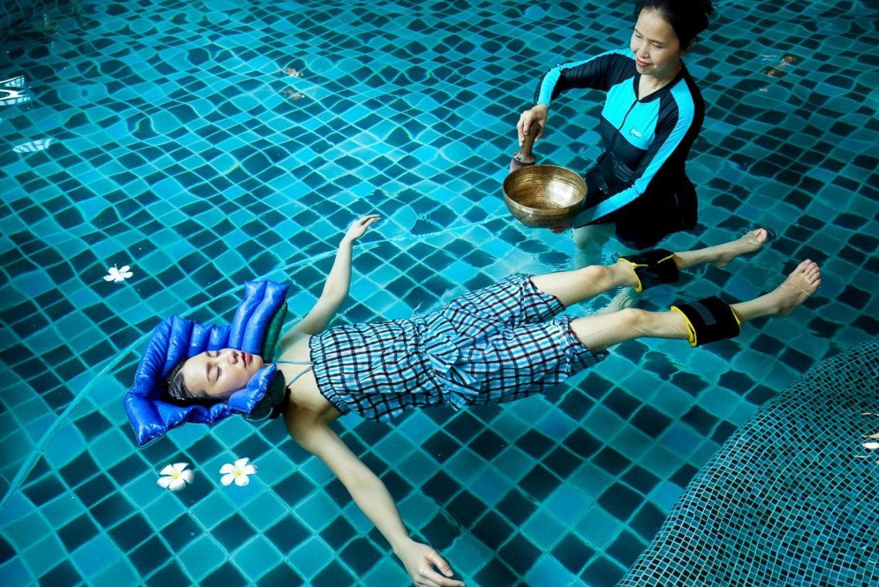 Na Tree Tara Riverside Resort Amphawa Damnoensaduak Eksteriør billede